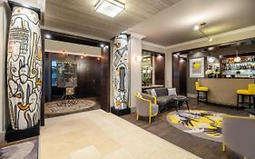 Hotel Le Marquis By Inwood Hotels